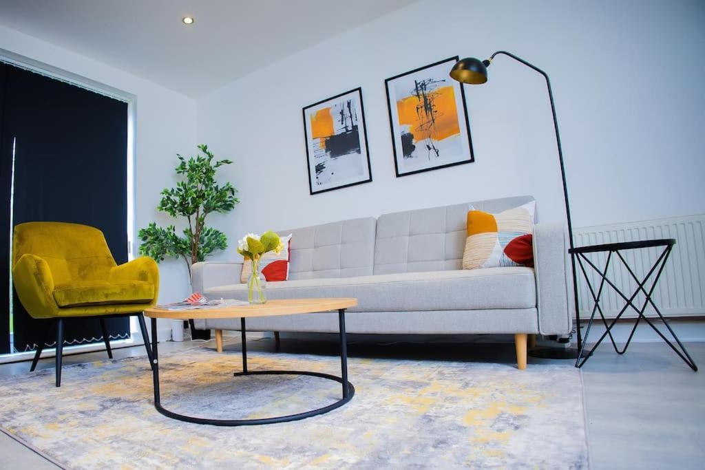 Isinmi Home - Close To Mcr City Manchester Dış mekan fotoğraf