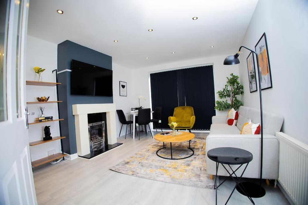 Isinmi Home - Close To Mcr City Manchester Dış mekan fotoğraf